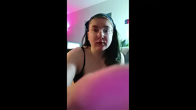 starfucker420XO online show from 07.24.26