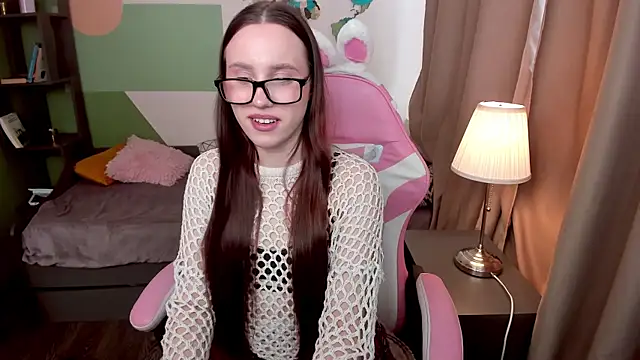 Bella Sage online show from 07.09.26