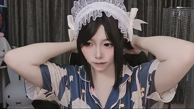 Snapshot of shine33-shuang chatting on 07.16.26 shine33-shuang online show from 07.16.26