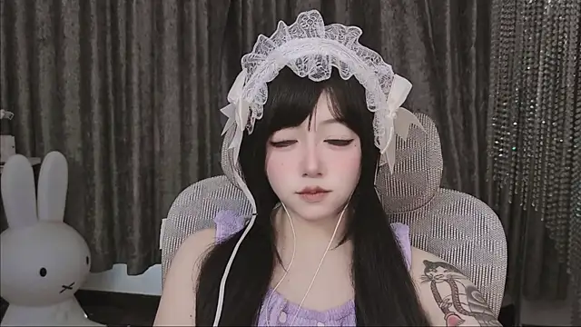 Snapshot of shine33-shuang chatting on 07.21.26 shine33-shuang online show from 07.21.26