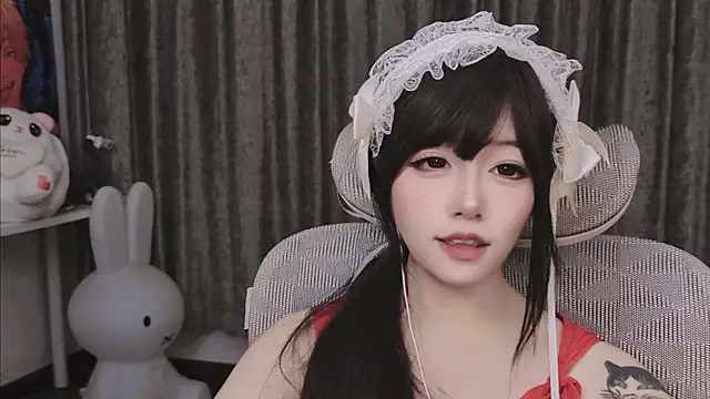 Snapshot of shine33-shuang chatting on 07.28.26 shine33-shuang online show from 07.28.26