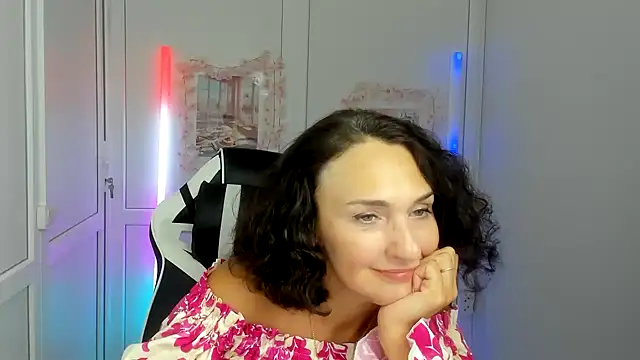 OliviaKateee online show from 06.24.26