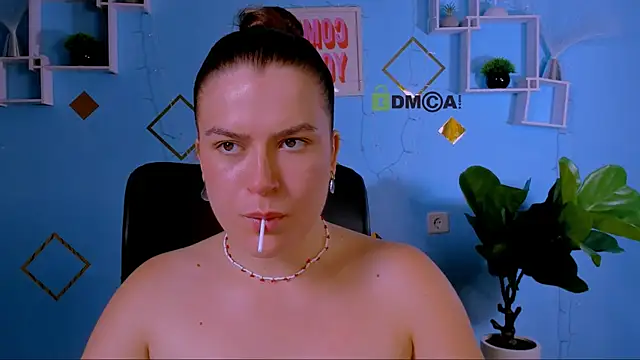 emma dark   online show from 07.12.26
