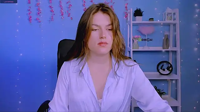 emma dark   online show from 07.13.26