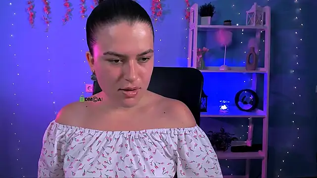 emma dark   online show from 07.20.26