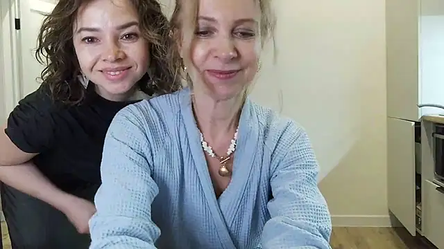 Selenneh online show from 07.13.26