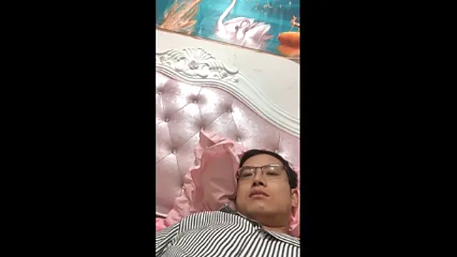 Snapshot of GG-0021 chatting on 07.21.26 GG-0021 online show from 07.21.26