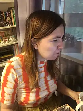 Lazy Lovely online show from 07.08.26