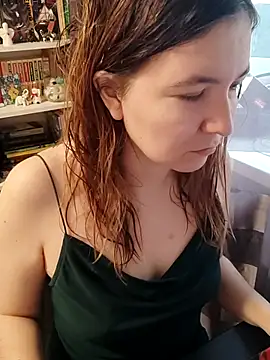 Lazy Lovely online show from 07.15.26