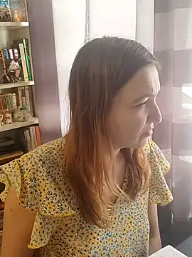 Lazy Lovely online show from 07.17.26