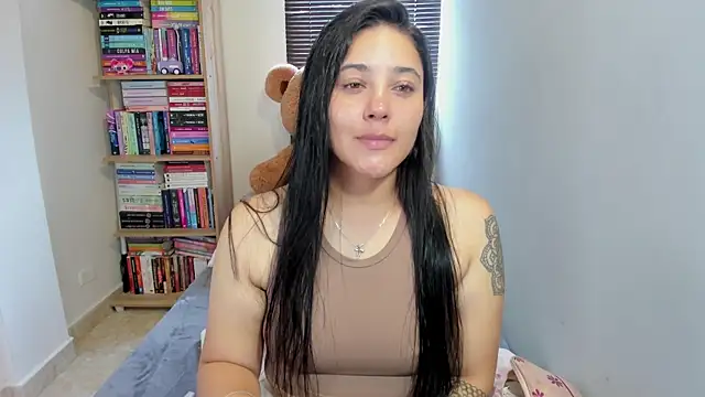 Snapshot of foxwen chatting on 07.21.26 foxwen online show from 07.21.26