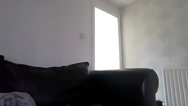 Snapshot of FrankyEssex chatting on 06.27.26 FrankyEssex online show from 06.27.26
