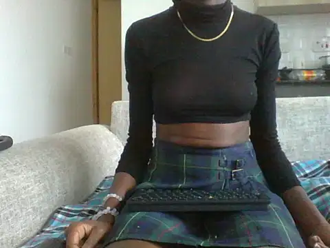 Snapshot of chocolateberry66 chatting on 06.29.26 chocolateberry66 online show from 06.29.26