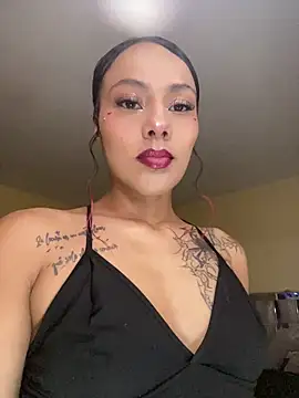 im Emily LS online show from 07.18.26