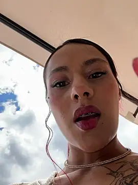 im Emily LS online show from 07.28.26