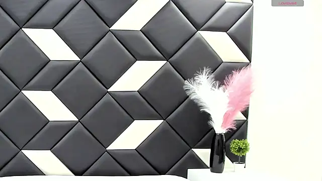 MilaSilverman online show from 07.17.26