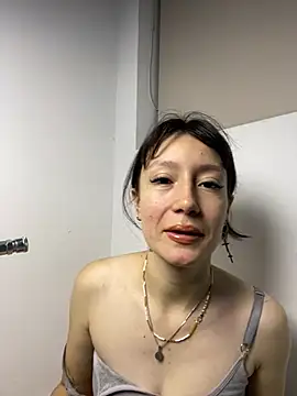 im lizzy17 online show from 07.07.26