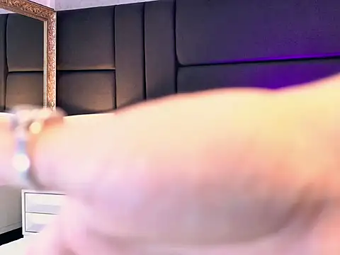 EmilyDufour online show from 06.25.26