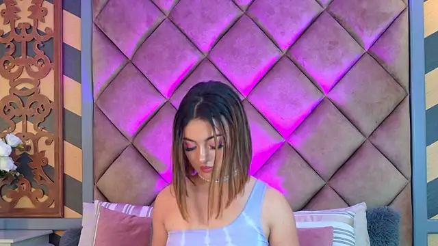 EmilyDufour online show from 07.18.26
