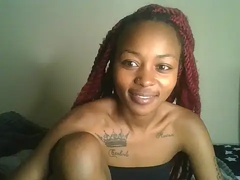 Snapshot of Prettyquueen chatting on 08.01.26 Prettyquueen online show from 08.01.26