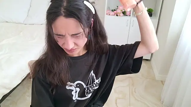 Eleonora Sun online show from 07.26.26