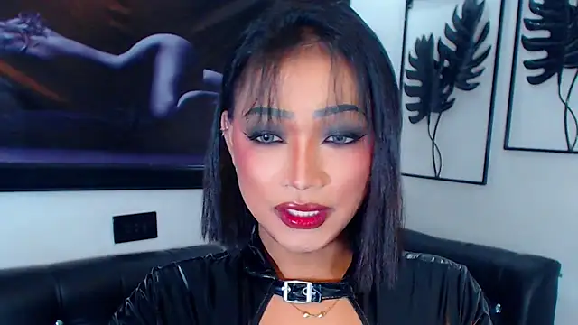 Snapshot of QueenOfHypnisist chatting on 07.22.26 QueenOfHypnisist online show from 07.22.26