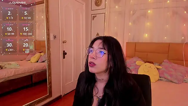 EmaLittle online show from 07.08.26