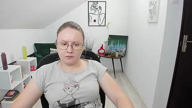 IrenneBates online show from 07.22.26