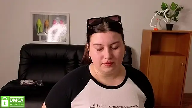 Katina deeplou4 online show from 07.23.26