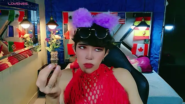 Snapshot of Alejandra_Raven chatting on 06.29.26 Alejandra Raven online show from 06.29.26