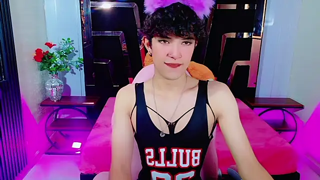 Snapshot of Alejandra_Raven chatting on 07.19.26 Alejandra Raven online show from 07.19.26