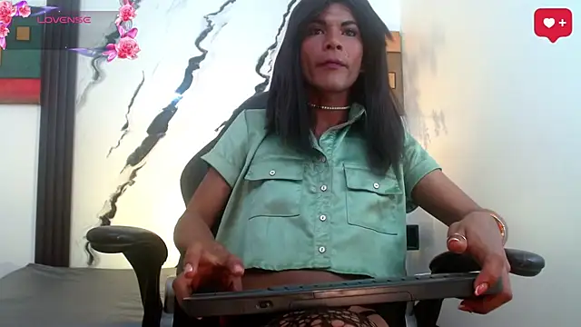 Katha Gomez online show from 07.15.26