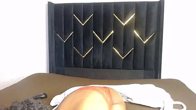 EbonyPoisonCunt online show from 07.05.26