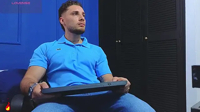 Kiing 001 online show from 07.07.26