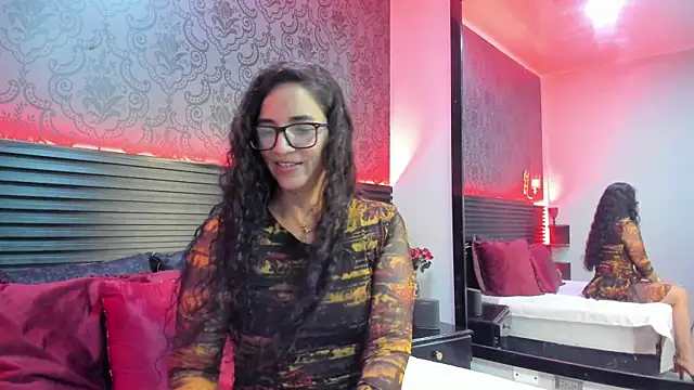 Amarantha Milf online show from 07.04.26