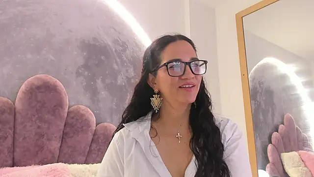 Amarantha Milf online show from 07.05.26