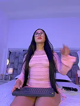 LucianaVlezz online show from 07.17.26