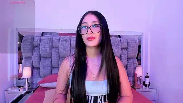 LucianaVlezz online show from 07.24.26