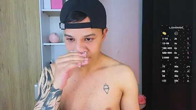 Im Marco  online show from 06.25.26