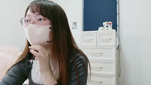 Snapshot of Sayaka_1231 chatting on 06.26.26 Sayaka 1231 online show from 06.26.26