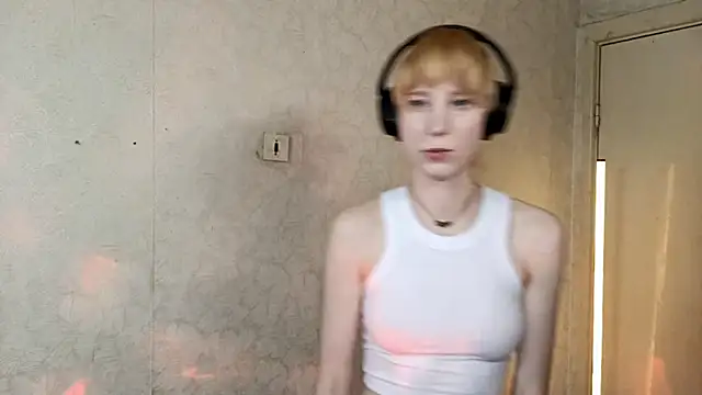 CuteLittleAngel online show from 07.07.26