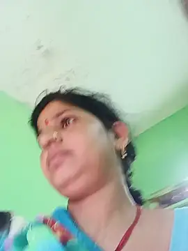 Joohi Chawla143 online show from 07.24.26