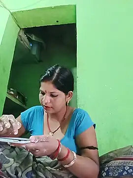 Joohi Chawla143 online show from 07.25.26