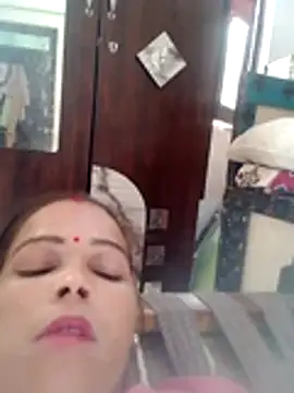 Snapshot of Hott_rekha chatting on 07.10.26 Hott rekha online show from 07.10.26