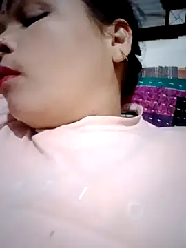 Snapshot of Hott_rekha chatting on 07.30.26 Hott rekha online show from 07.30.26
