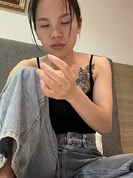 MiuMiu-Babyy online show from 07.11.26