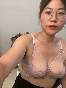 Snapshot of xinxinye_886 chatting on 07.26.26 xinxinye 886 online show from 07.26.26