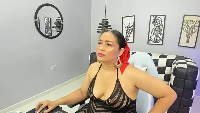 Snapshot of Mila_Deepthroat chatting on 06.30.26 Mila Deepthroat online show from 06.30.26