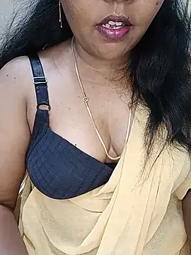 Snapshot of tamilvijima chatting on 07.23.26 tamilvijima online show from 07.23.26