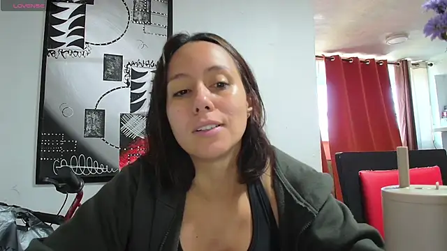 Snapshot of nalasky chatting on 07.30.26 nalasky online show from 07.30.26